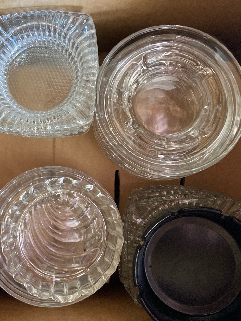 Box of assorted vintage ash trays